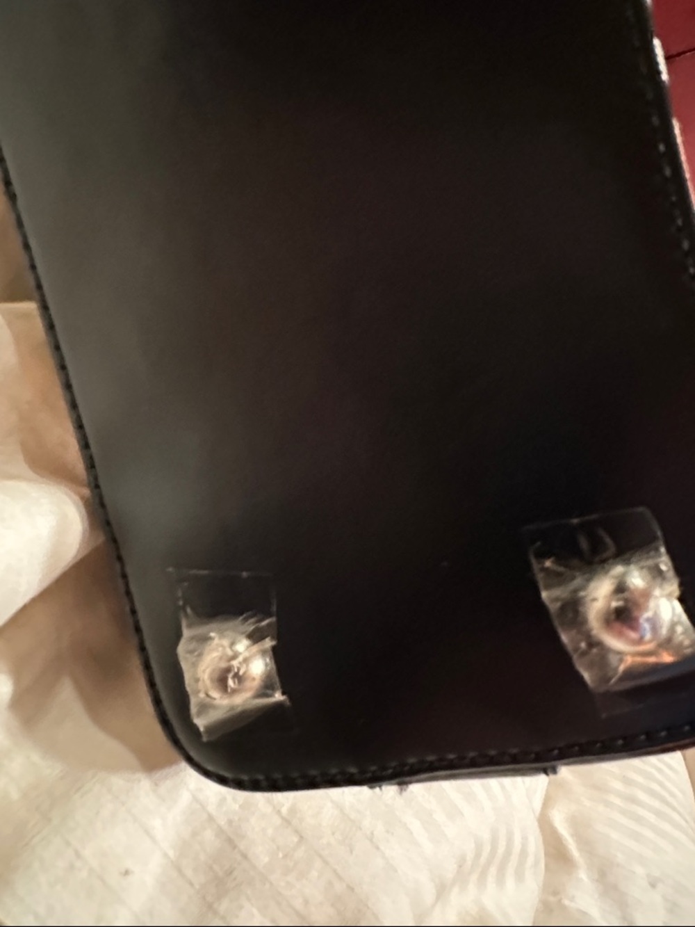 Brand New Burberry Beige Tartan Shoulder Bag with Black Trim - Picture 3 of 4